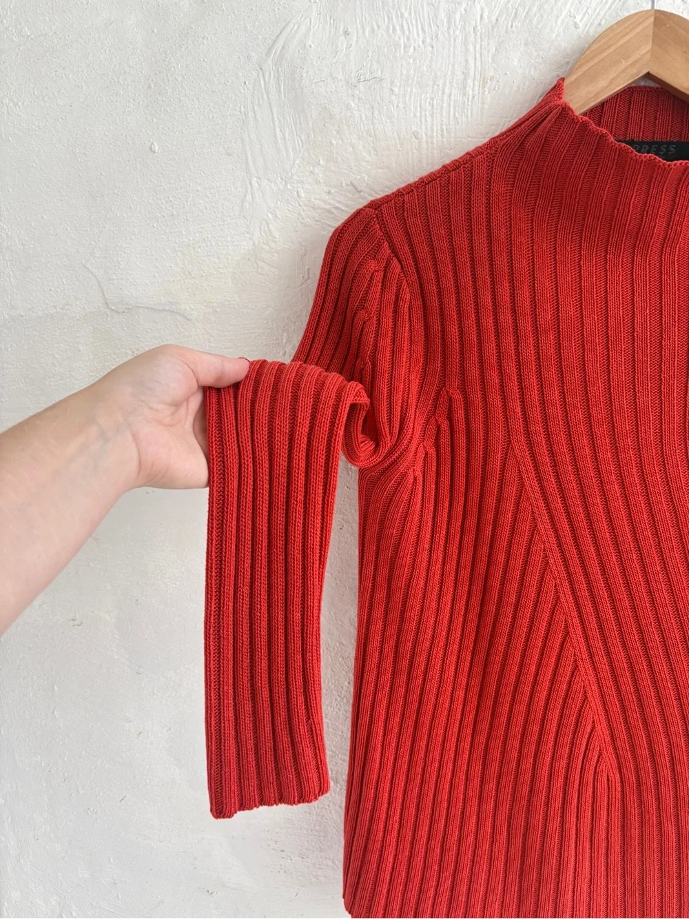Vintage Express Burgundy Cable High Neck Sweater